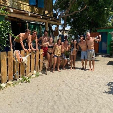 Hostal Puerto Engabao "El Surf Shelter" Ngoại thất bức ảnh