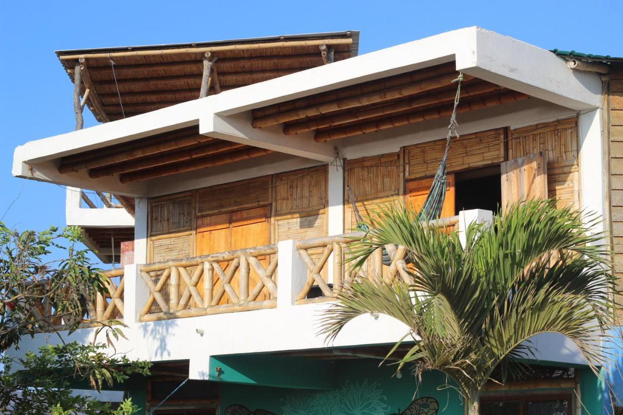 Hostal Puerto Engabao "El Surf Shelter" Ngoại thất bức ảnh