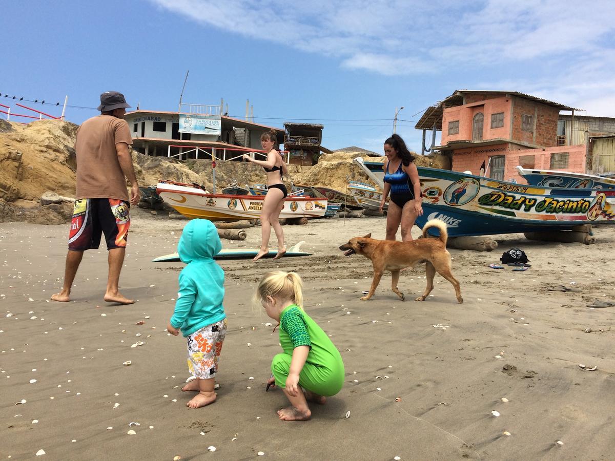 Hostal Puerto Engabao "El Surf Shelter" Ngoại thất bức ảnh